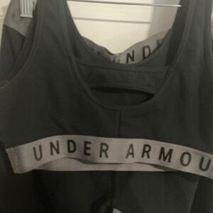 Under armor yoga set
